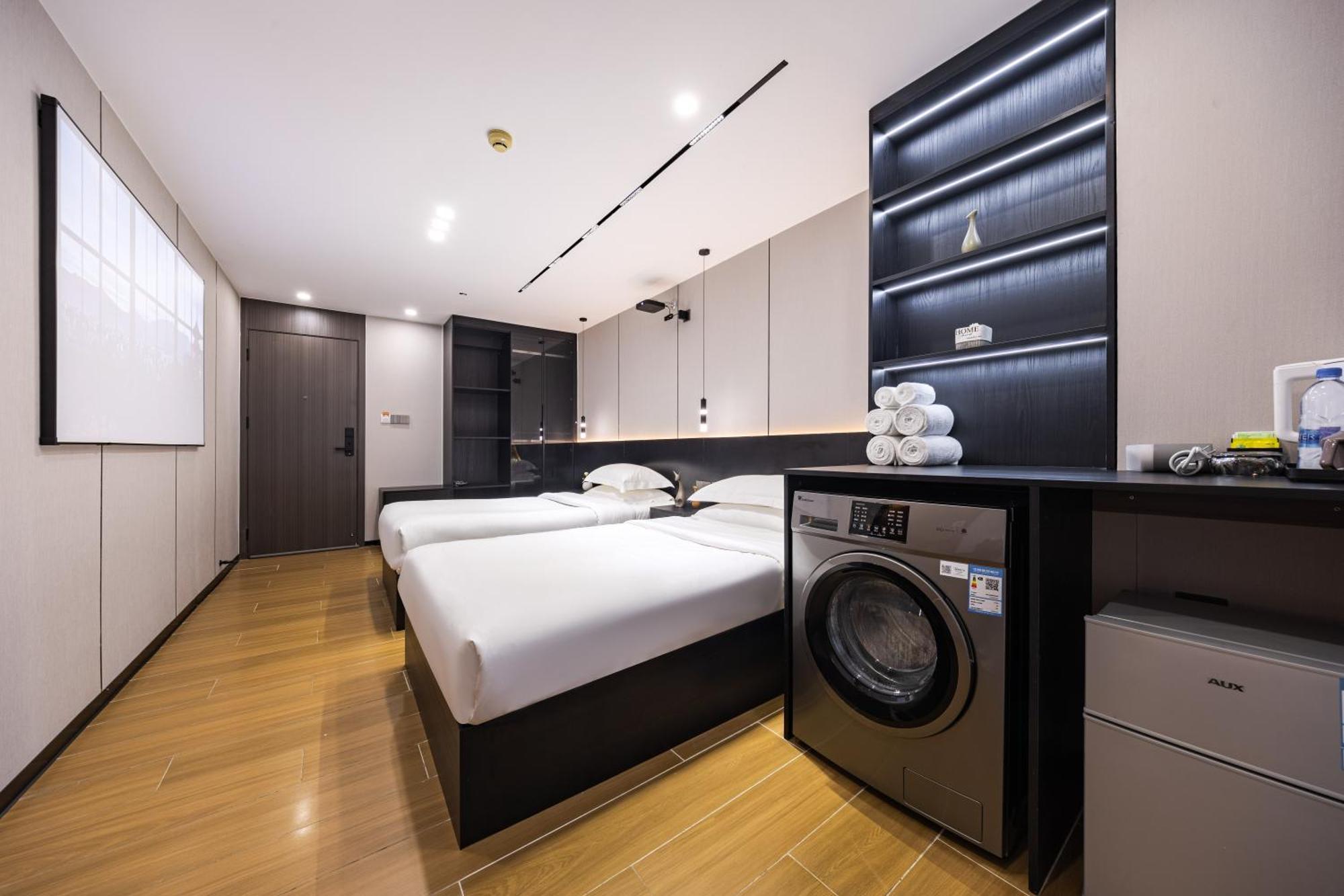Yu Manju High-Floor Huge-Screen Audiovisual Hotel-Guangzhou Tower Zhujiang New Town Sports West Road Branch מראה חיצוני תמונה