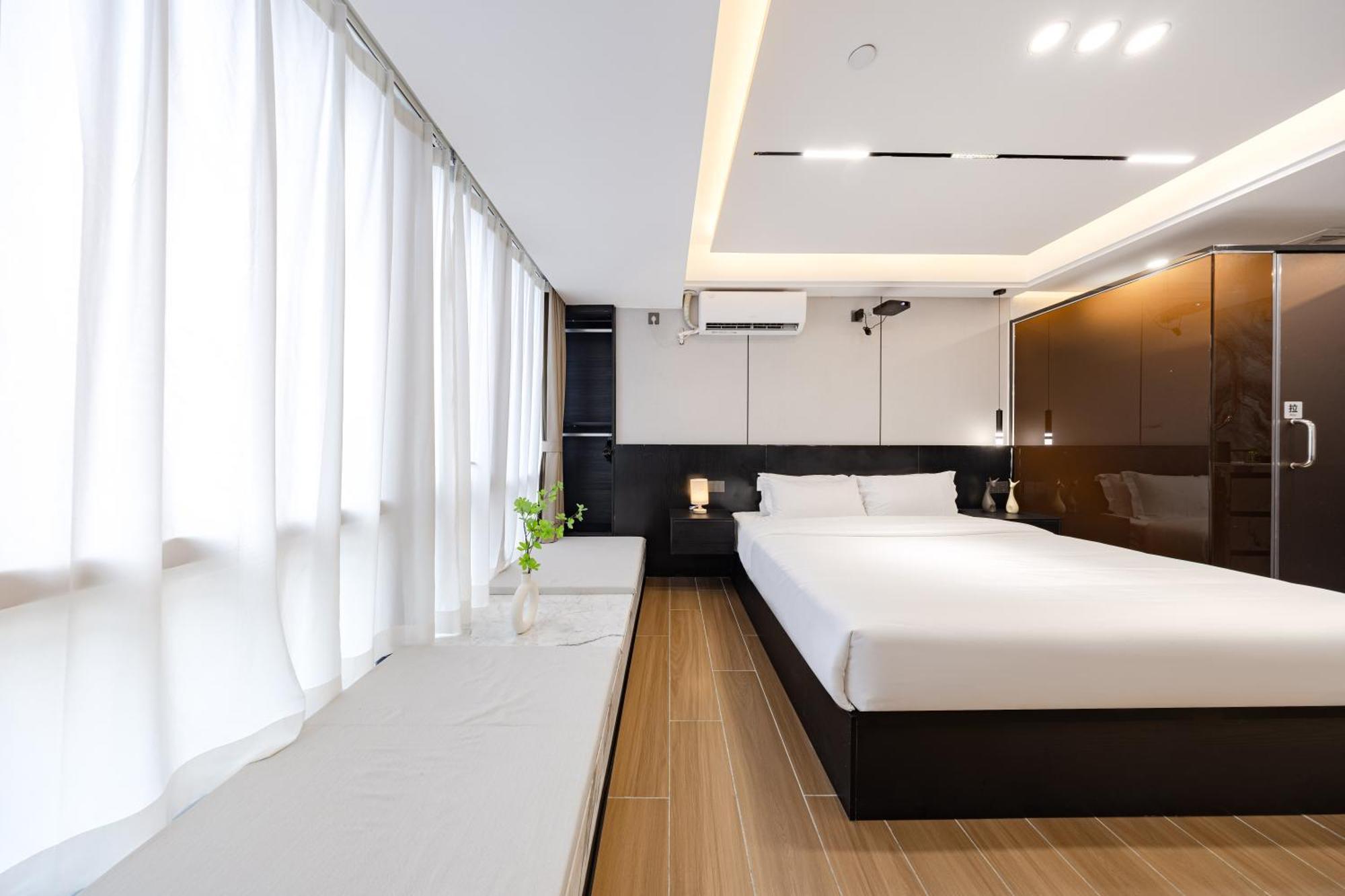 Yu Manju High-Floor Huge-Screen Audiovisual Hotel-Guangzhou Tower Zhujiang New Town Sports West Road Branch מראה חיצוני תמונה