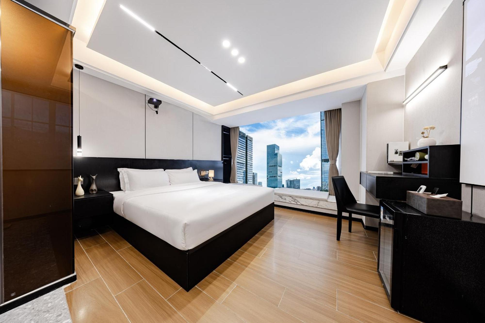 Yu Manju High-Floor Huge-Screen Audiovisual Hotel-Guangzhou Tower Zhujiang New Town Sports West Road Branch מראה חיצוני תמונה